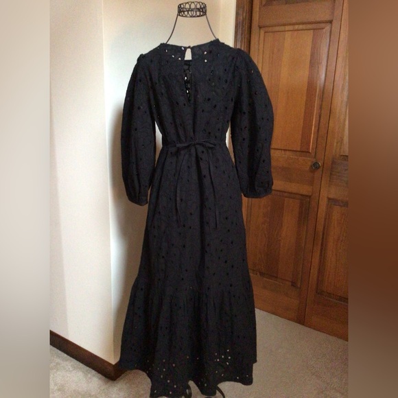 OLIVER BONAS
Broderie Tiered Midi Dress, US size 2, New without tags - Picture 5 of 12